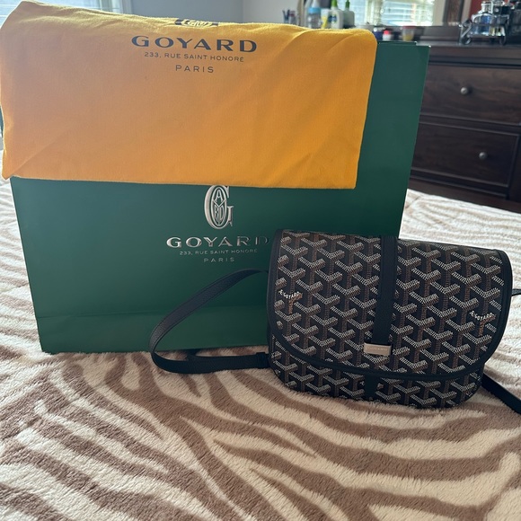 Goyard Belvedere II Messenger Bag Coated Canvas PM Brown - Picture 3 of 7